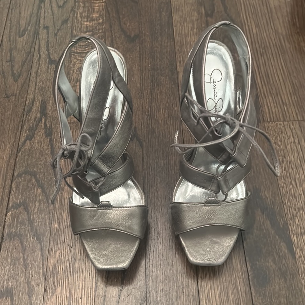 Jessica Simpson Scilla Silver Tie Up Heels - Picture 2 of 4